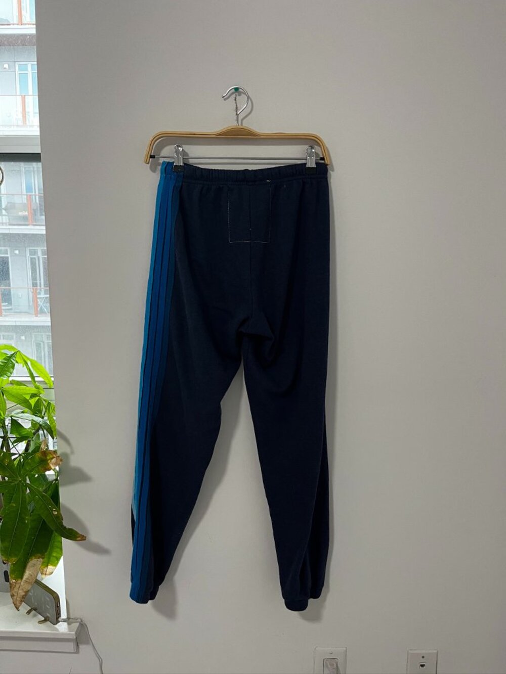 Aviator Nation Dark Blue Stripe Sweatpants Size Medium - Picture 6 of 6